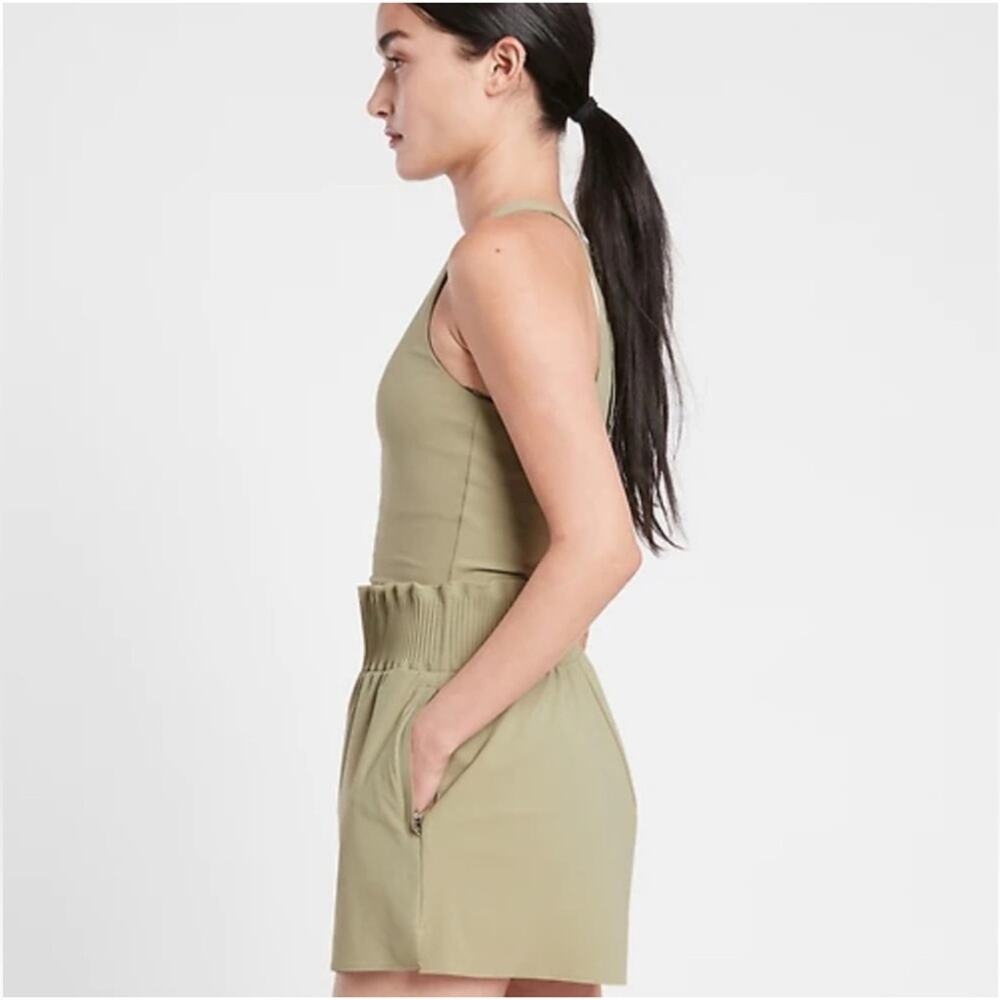 Athleta Cosmic Flutter Romper Sage Green Size Medium Sleeveless Elastic Travel - Picture 4 of 14